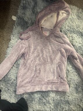PINK Victoria's Secret Plush Hooded Pullover - Light Purple